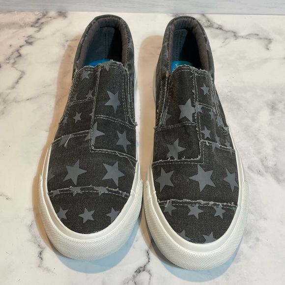 Blowfish Malibu Stars Play Sneaker - Picture 1 of 8